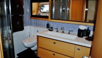 Motor yacht PARADISE -  Master Bathroom
